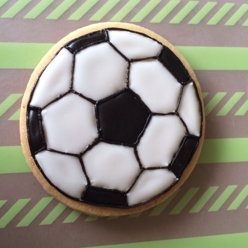 サッカーボールのアイシングクッキー Junjun Heart サッカーボールのアイシングクッキー Junjun Heart