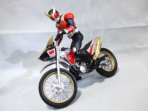 TRCS2000＋Kuuga_f0124763_21531631.jpg