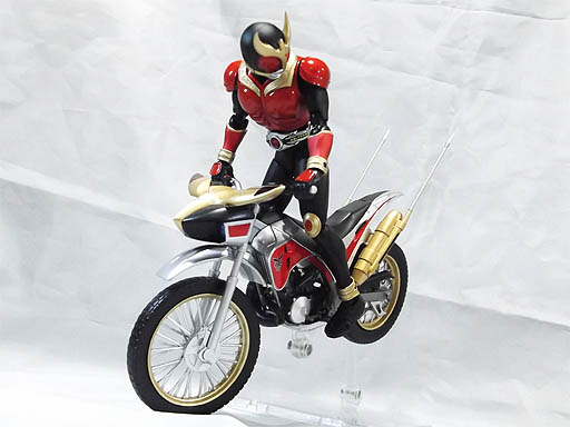 TRCS2000＋Kuuga_f0124763_21534966.jpg