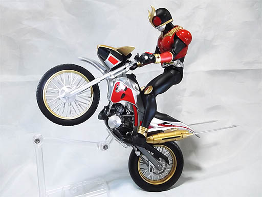 TRCS2000＋Kuuga_f0124763_21543371.jpg