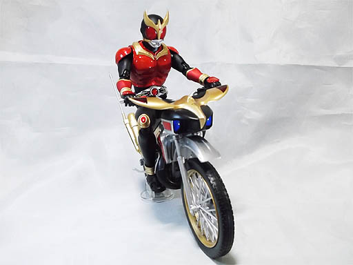 TRCS2000＋Kuuga_f0124763_21554512.jpg