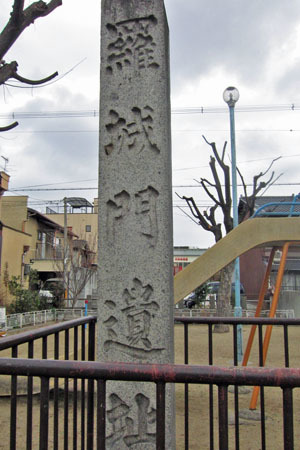 a0045381_12513106.jpg