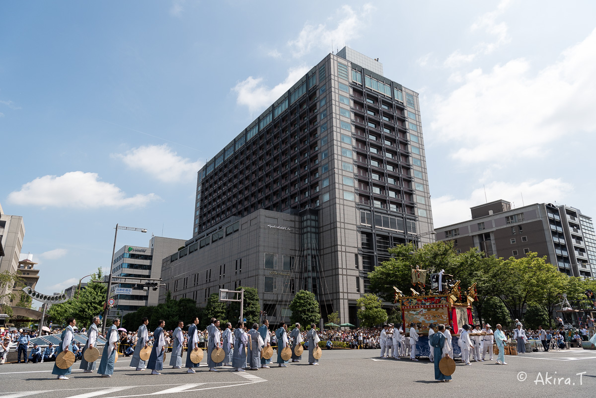 祇園祭2015 後祭・山鉾巡行 〜橋弁慶山〜北観音山〜役行者山〜八幡山〜鈴鹿山〜_f0152550_18521239.jpg