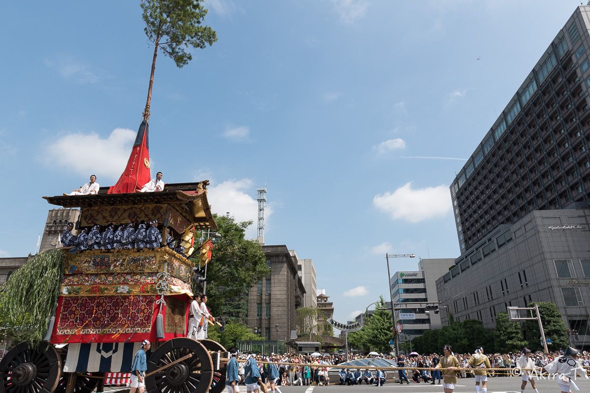 祇園祭2015 後祭・山鉾巡行 〜橋弁慶山〜北観音山〜役行者山〜八幡山〜鈴鹿山〜_f0152550_18533810.jpg