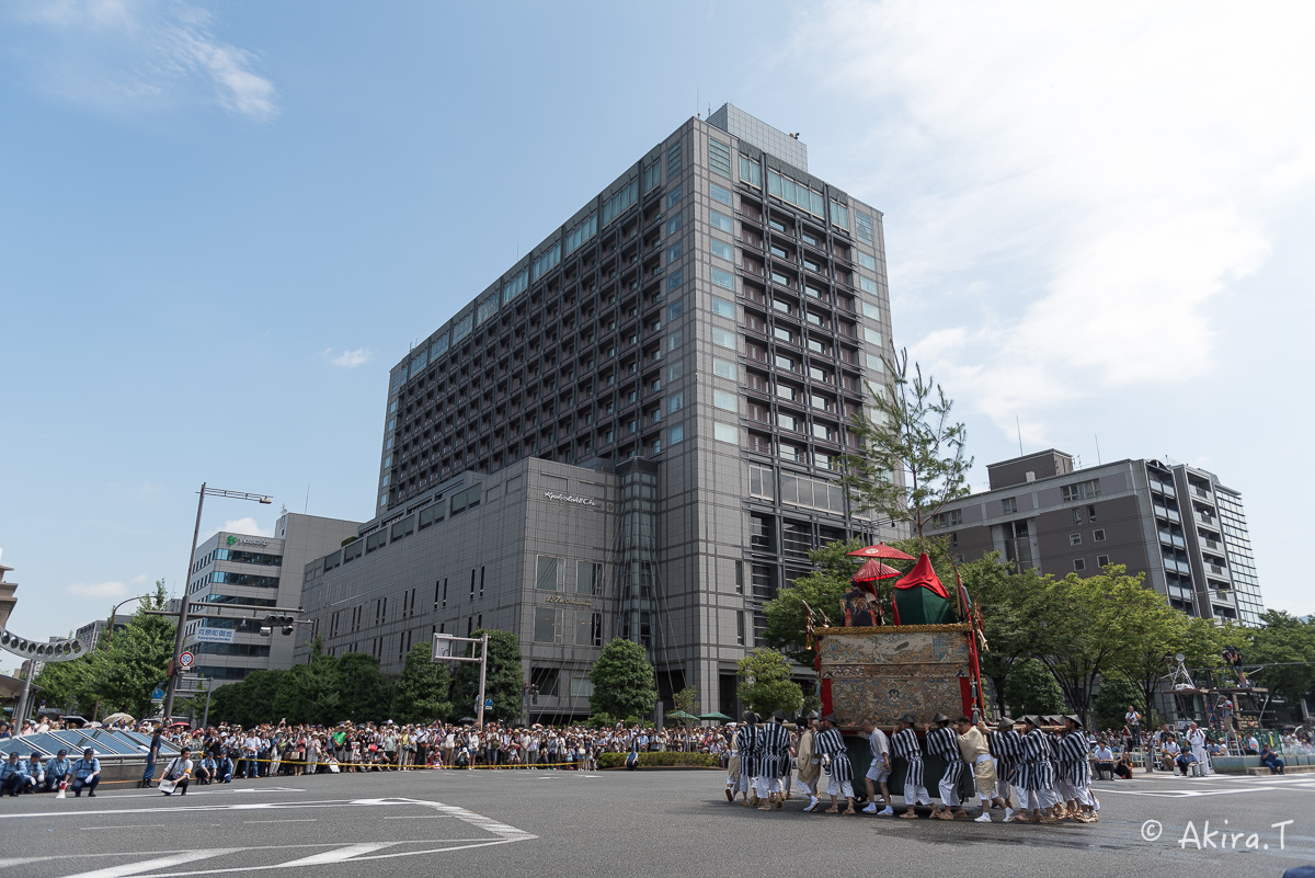 祇園祭2015 後祭・山鉾巡行 〜橋弁慶山〜北観音山〜役行者山〜八幡山〜鈴鹿山〜_f0152550_18581255.jpg