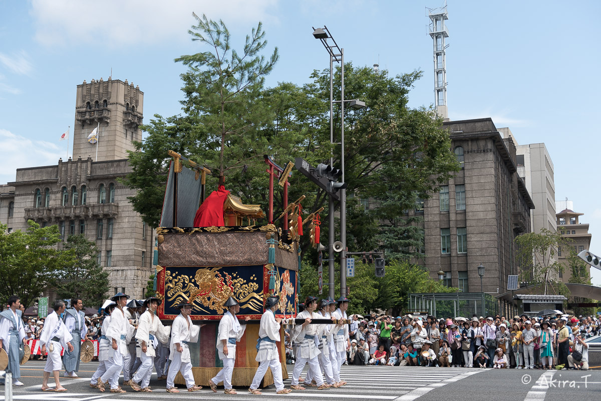 祇園祭2015 後祭・山鉾巡行 〜橋弁慶山〜北観音山〜役行者山〜八幡山〜鈴鹿山〜_f0152550_18583789.jpg