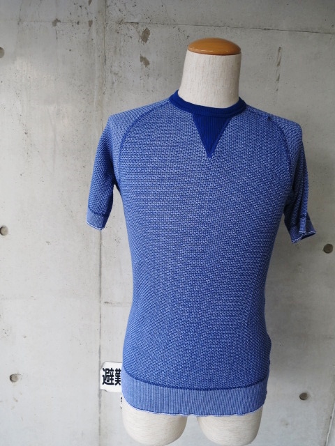 大人SIMPLE に。。。V-GAZETTE THORMAL TEE By OLD DERBY (英国製)!★!_d0152280_15151559.jpg