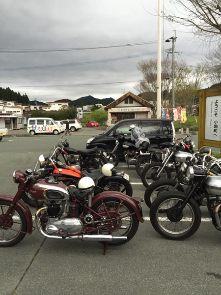 Triumpher<2>_f0161305_14371934.jpg