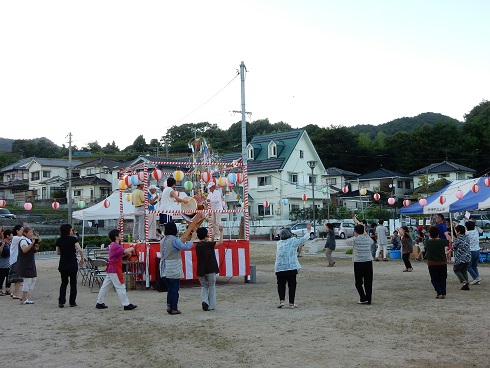 夏の盛りに「夕涼み会」_e0175370_16534421.jpg