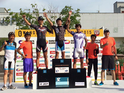 金栄堂サポート:明治大学自転車部・小林和希選手 湾岸クリテリウムご報告&Fact®インプレッション!_c0003493_1056535.jpg