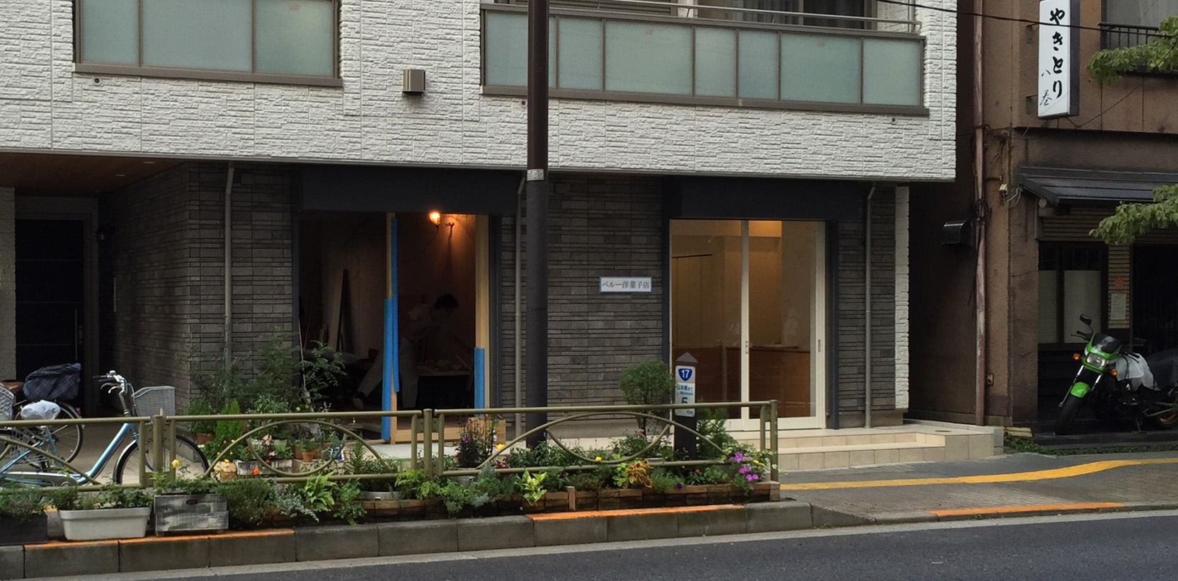 赤門セミナー 白山校 文京区 / 枠廻り_e0127948_23374358.jpg