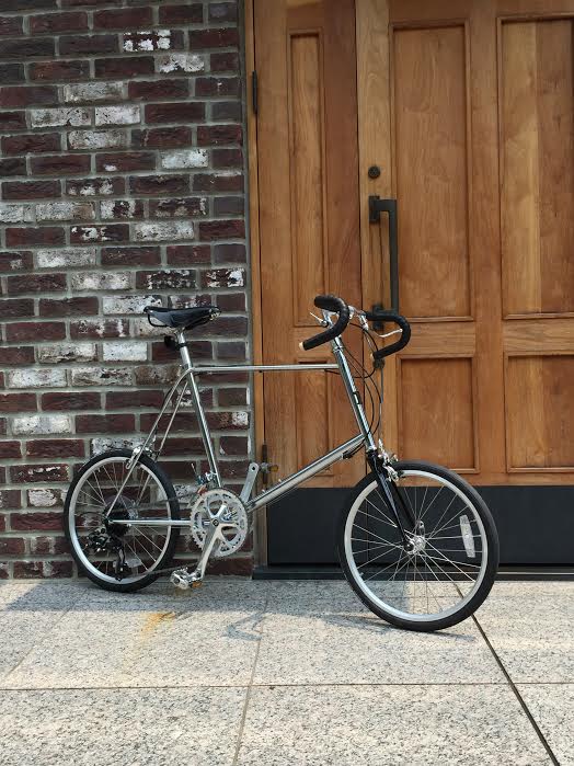 7月27日 渋谷 原宿 の自転車屋 FLAME bike前です_e0188759_1342435.jpg