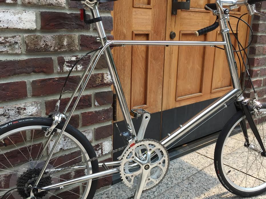 7月27日 渋谷 原宿 の自転車屋 FLAME bike前です_e0188759_1345476.jpg