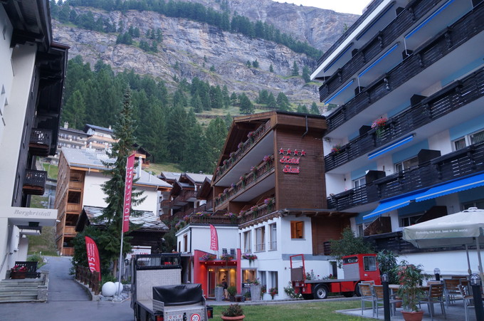e0241093_8454974.jpg