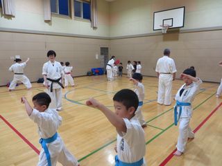 西町教室 夏季昇級審査会最終日!_c0118332_22491420.jpg