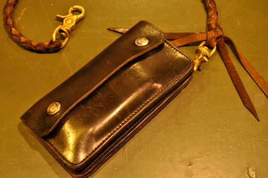 ★LARRY SMITH / ラリースミス(LT-0035 Indian Face Button Flap Truckers Wallet)_b0077565_1104473.jpg