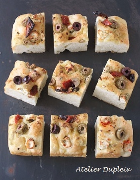 Focaccia à la Provençal フォカッチャ・ア・ラ・プロヴァンサル_c0097611_22594463.jpg