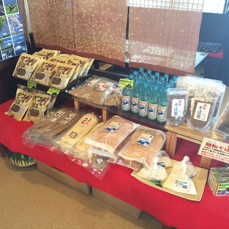 もりそば or ざるそば_e0238112_16155588.jpg