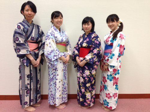 出張浴衣着付け教室(*^_^*)_f0140343_16541762.jpg