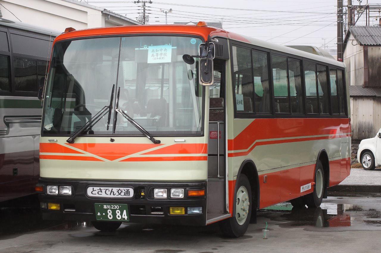 桟橋車庫訪問4～元県交スクールバス～_b0344993_0193.jpg