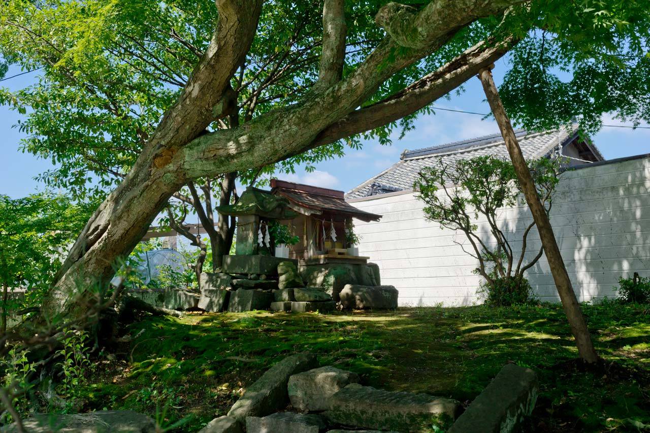 八坂神社　佐賀県鳥栖市本町_b0023047_04153170.jpg