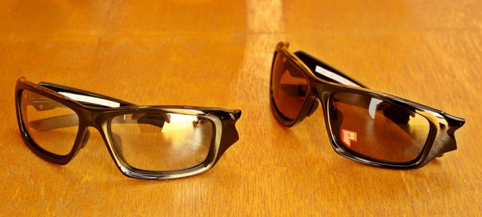 「OAKLEY FLAK、VALVE、PIT BULL、RACING、HOLBROOK」_f0208675_1950684.jpg