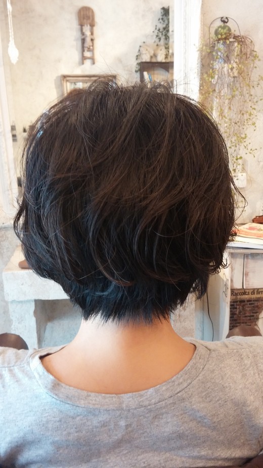 ストレートな髪にパーマ。。。_b0210688_19453882.jpg