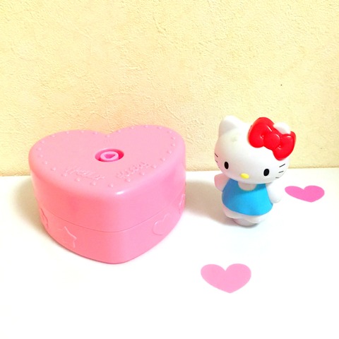 サンリオ♡キティ 海外限定 コスメ メモ 2004年 サンリオ♡キティ 海外限定 コスメ メモ 2004年 Amazon.co.jp: ハロー