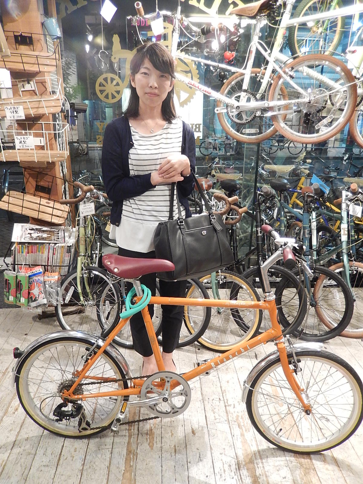8月1日　渋谷　原宿　の自転車屋　FLAME bike前です_e0188759_19325816.jpg
