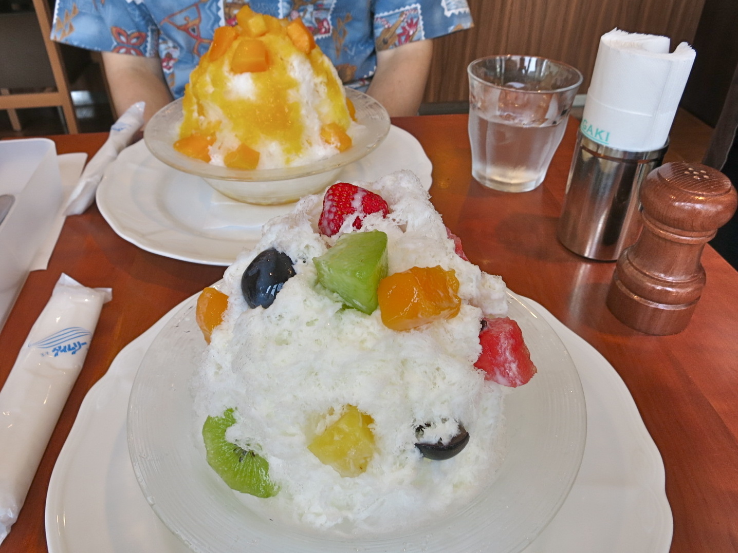 フルーツかき氷_c0260460_10544959.jpg