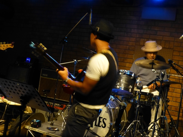 8月2日、カラフル夏の2デイズライブ2日目のライブレポ♪ vol.1_e0188087_1515882.jpg
