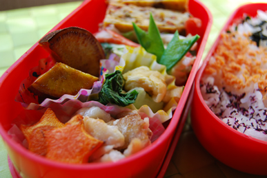 ミートソースオムレツ弁当_c0124528_9443134.png