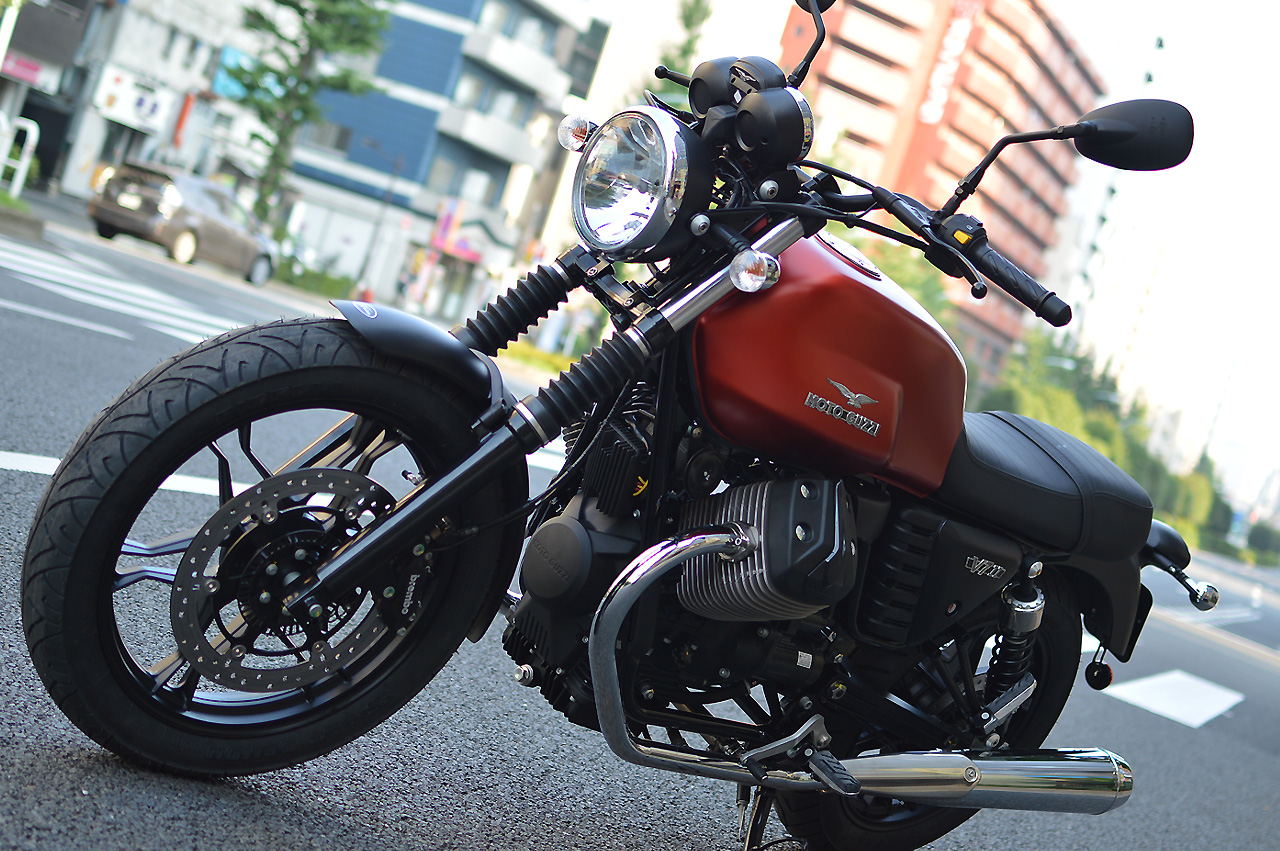 ニューモデル　MOTO GUZZI V7Ⅱ Stone　入荷！_d0099181_209183.jpg