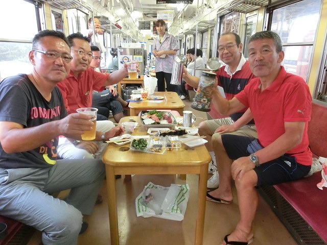 久しぶりに乗って満喫「がくちゃん ビール電車」_f0141310_7104654.jpg
