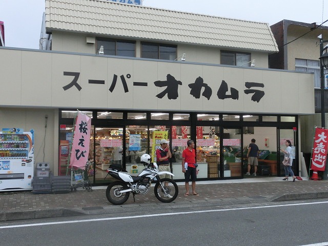 久しぶりに乗って満喫「がくちゃん　ビール電車」_f0141310_79445.jpg