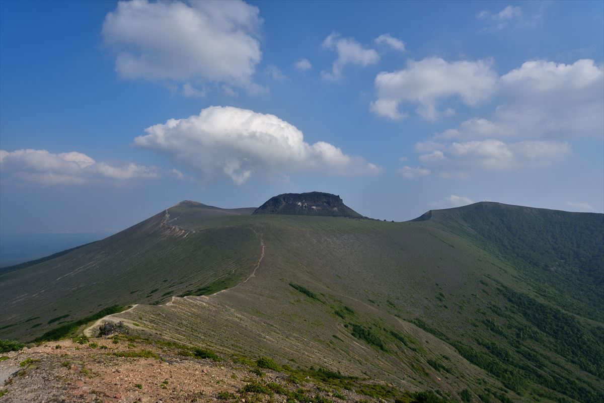 樽前山 + 道の駅サーモンパーク千歳 リニューアルオープン　2015.8.5_a0145819_21354087.jpg