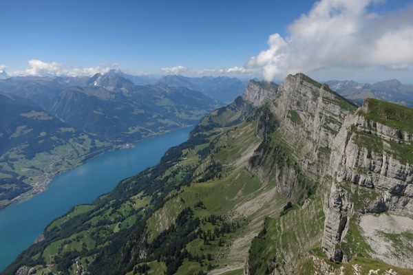 e0356046_02543627.jpg