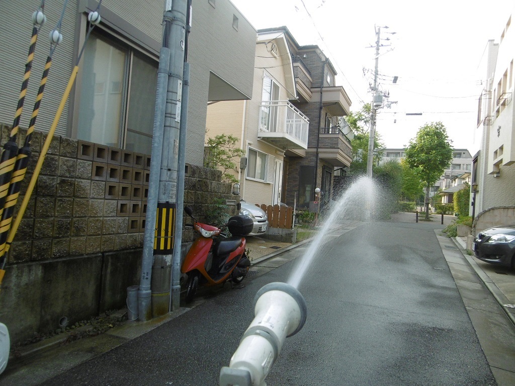 打ち水_f0205367_17025228.jpg
