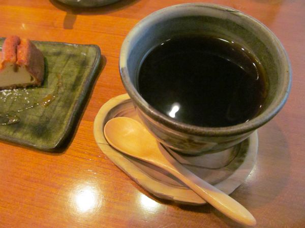 真夏の旅〜その４）住吉大社とコンフィデンスカフェとおやつ_f0129557_1514423.jpg