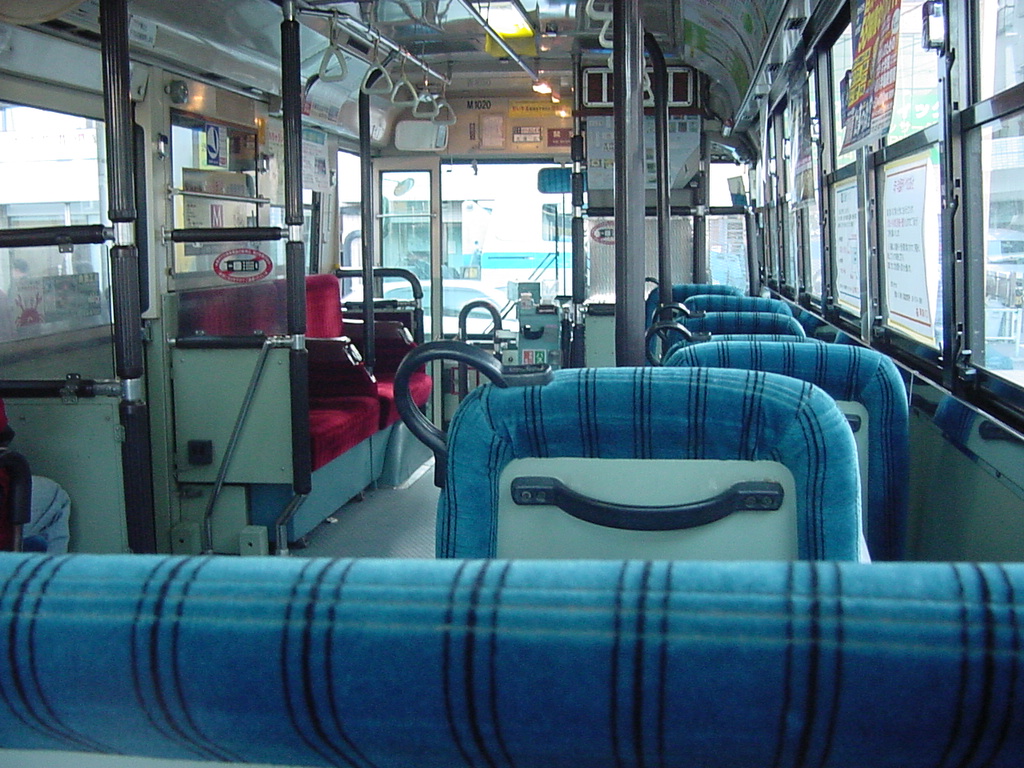 阿寒バスで活躍する元東急バスのバスたち_c0130964_15245840.jpg