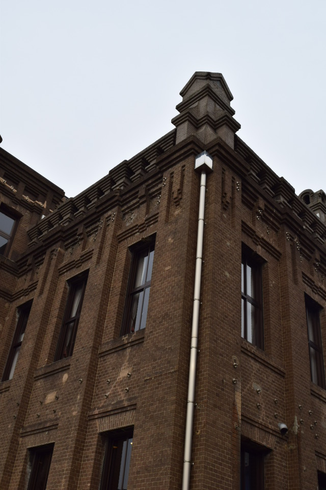 福岡県北九州市の門司麦酒煉瓦館(大正モダン建築再訪)_f0142606_1411833.jpg