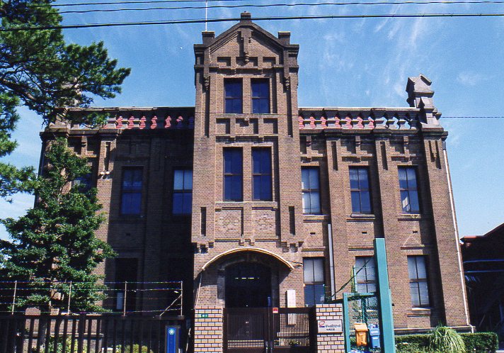 福岡県北九州市の門司麦酒煉瓦館(大正モダン建築再訪)_f0142606_15153114.jpg