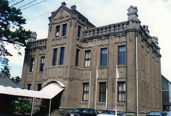 福岡県北九州市の門司麦酒煉瓦館(大正モダン建築再訪)_f0142606_15162826.jpg