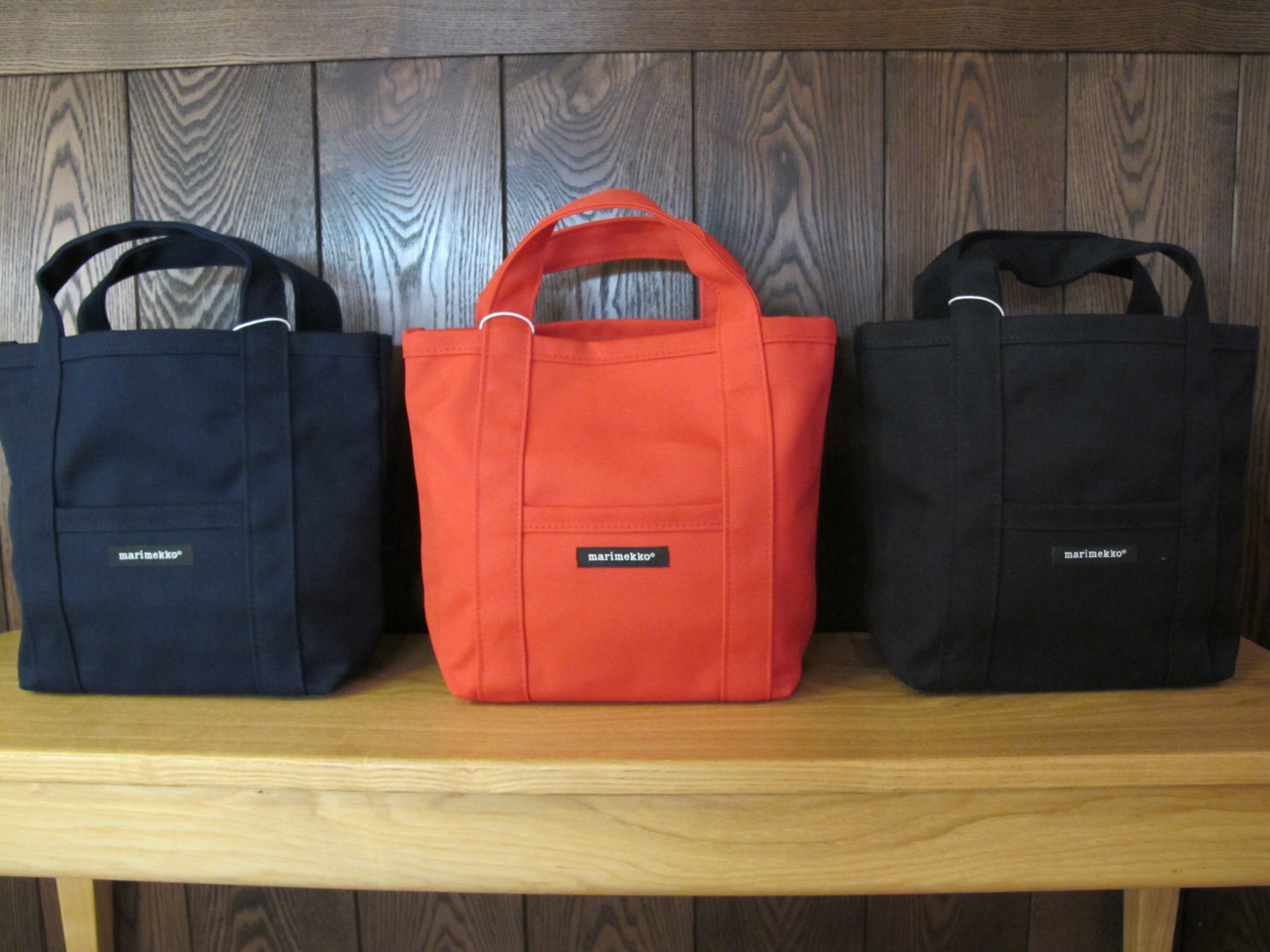 marimekkoのバッグ入荷しました!_d0182409_13231884.jpg