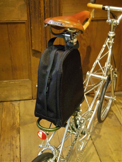 アレックスモールトン KOOWHO デイバッグ モールトン純正デイバッグ｜ACCESSORIES｜ミニベロ／小径車なら