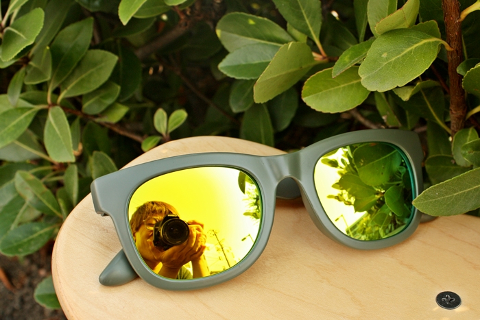 「New-Sunglasses of summer \"Mirror lens\" & \"Flat lens\"」_f0208675_18455859.jpg
