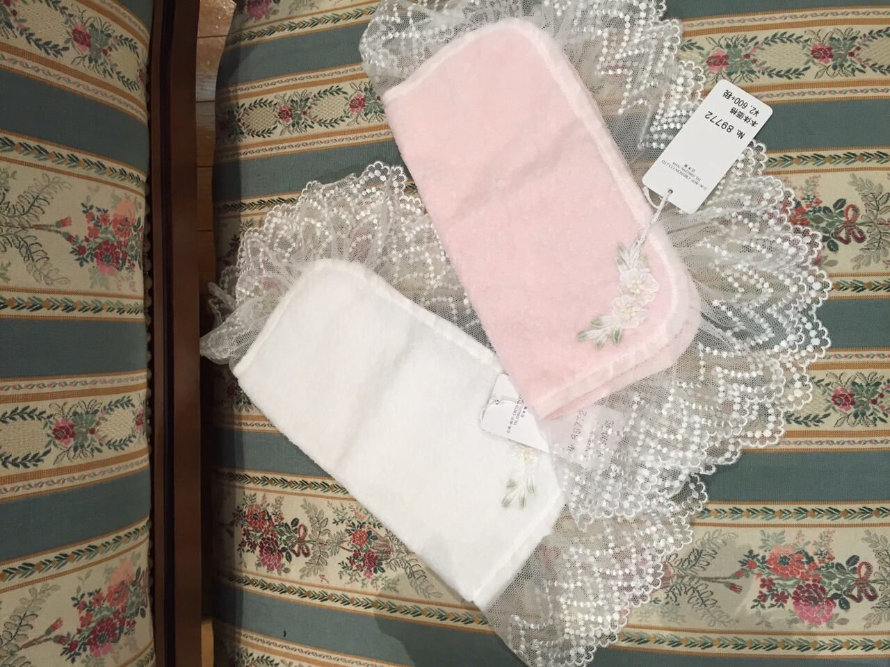 手土産にいかがですか&#127872;_e0347687_08405786.jpg