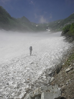 不帰の嶮、唐松岳 1日目_d0032405_2373878.jpg