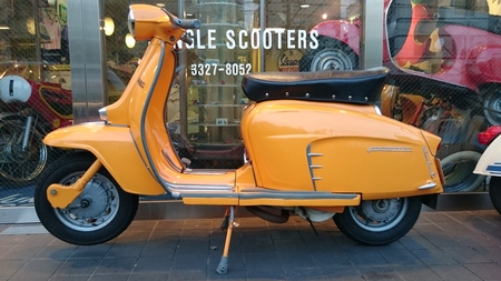 1967年　Lambretta SX150 オレンジ！_f0123137_13391399.jpg