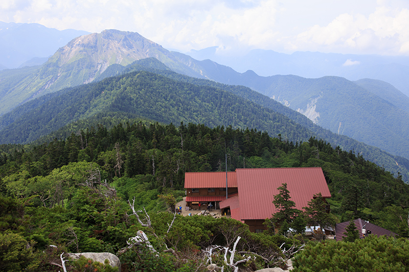 2015.8.4-7 北鎌尾根→槍ヶ岳→奥穂高岳→西穂高岳 四日目(穂高岳山荘→西穂高岳→上高地)_b0229469_10182322.jpg